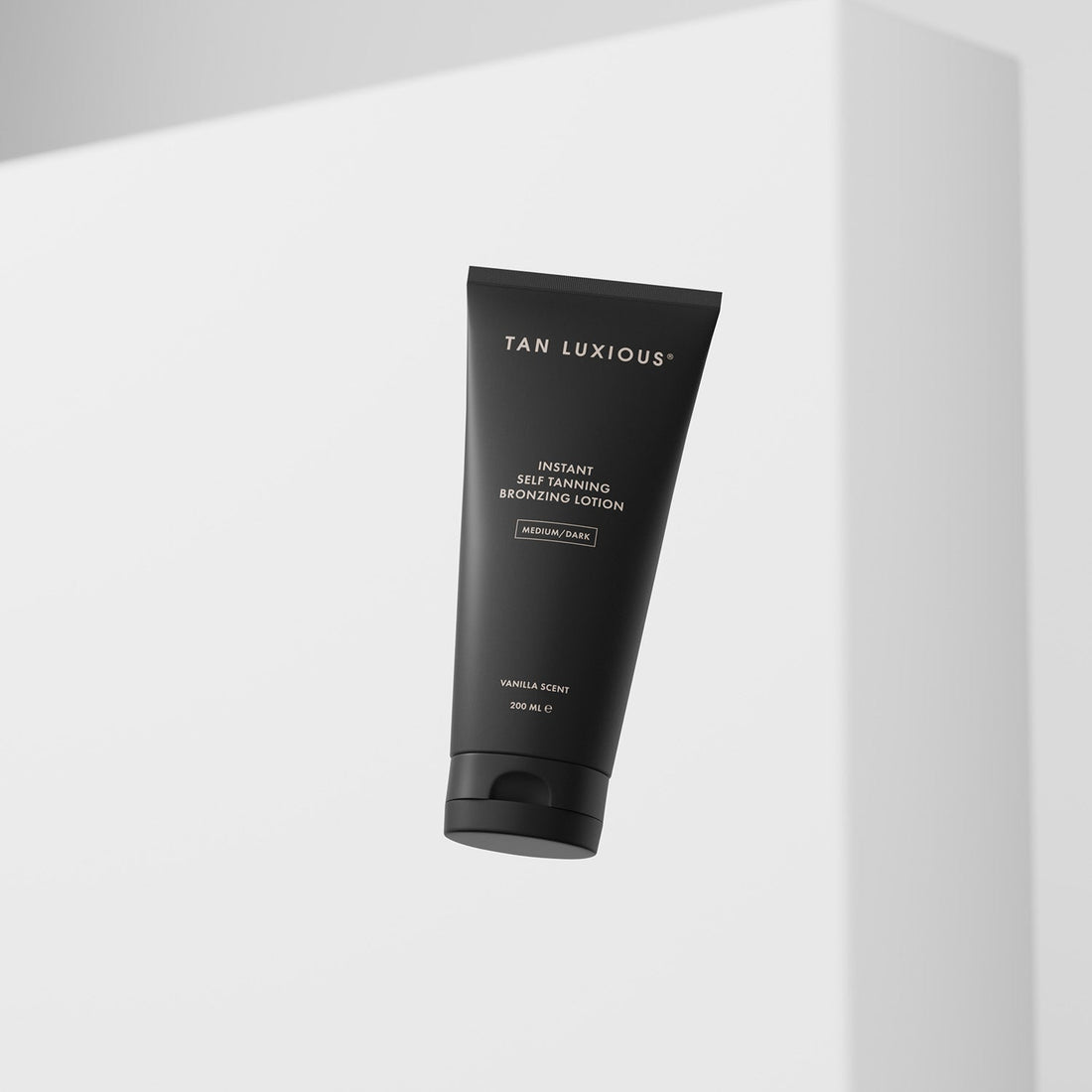 Instant Tanning Kit  - M